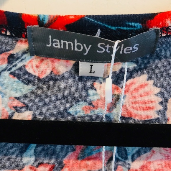 Jamby Styles Floral Swoop Tee Large - Picture 5 of 7